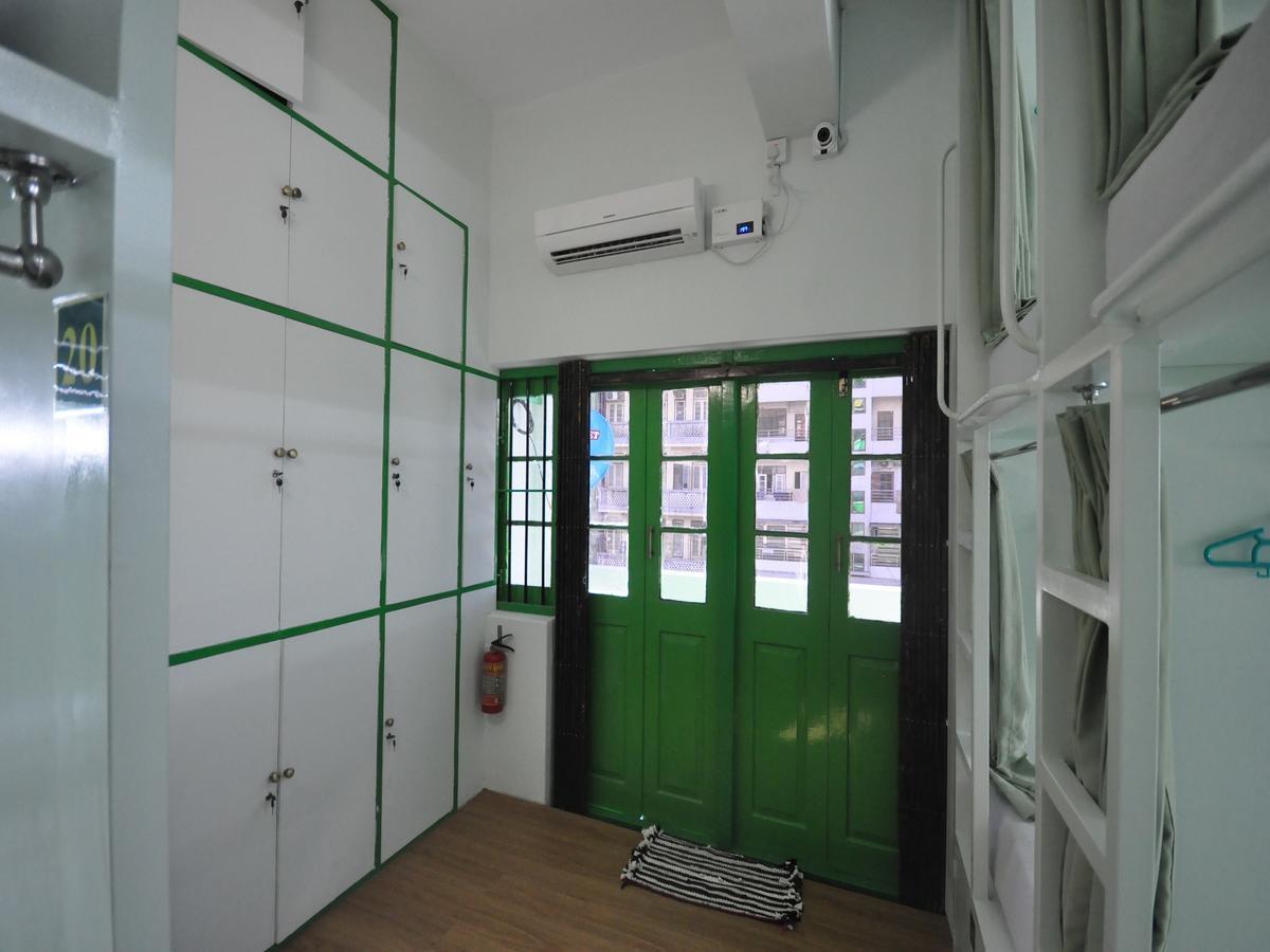 Hostel Latha Yangon Luaran gambar